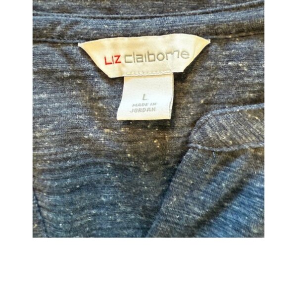 Liz Claiborne Tee Women's Size Large Navy V-Neck NWT - Picture 3 of 6